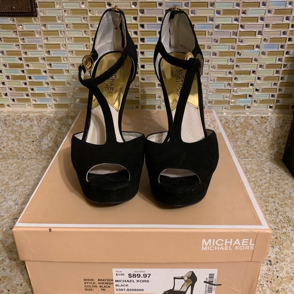 Michael Kors Brayson Platforms - Picture 3 of 7